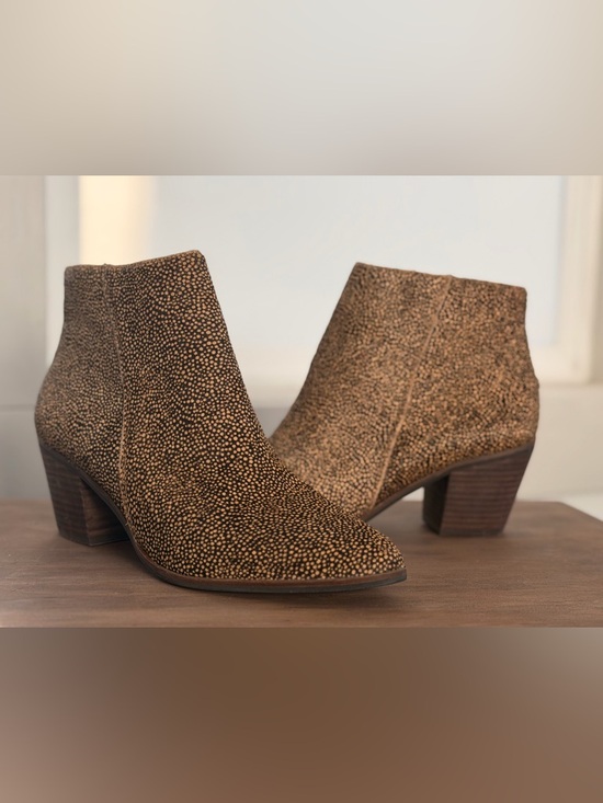 Lucky Brand Shoes - Lucky Brand Tan and Brown Speckled Ankle Booties